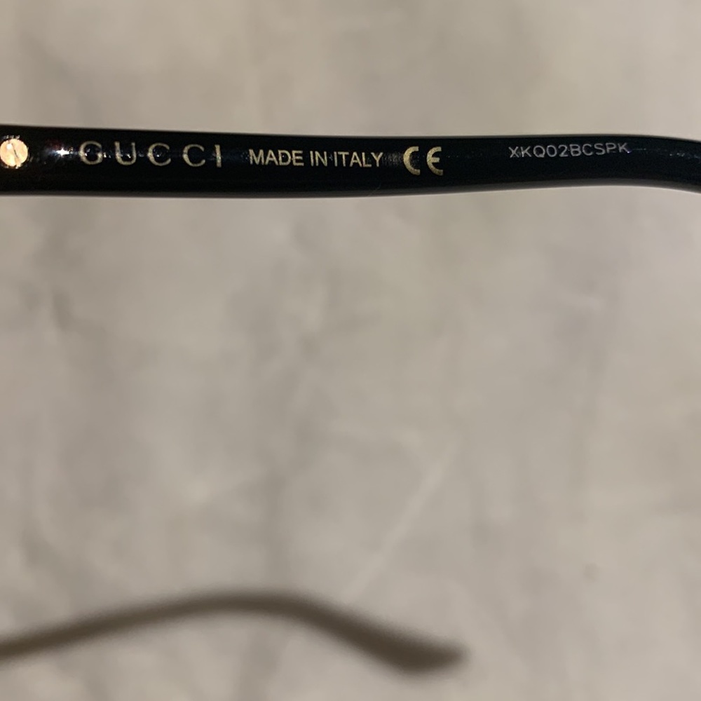 GUCCI, Sunglasses GG0890S, NWOT - Picture 11 of 14
